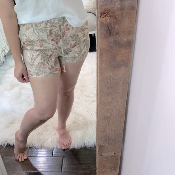 Cynthia Rowley floral shorts linen size medium - Picture 3 of 8